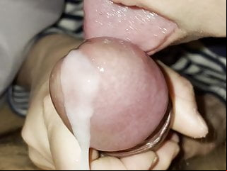Japanese amateur technician Mai gives blowjob with slow cumshot